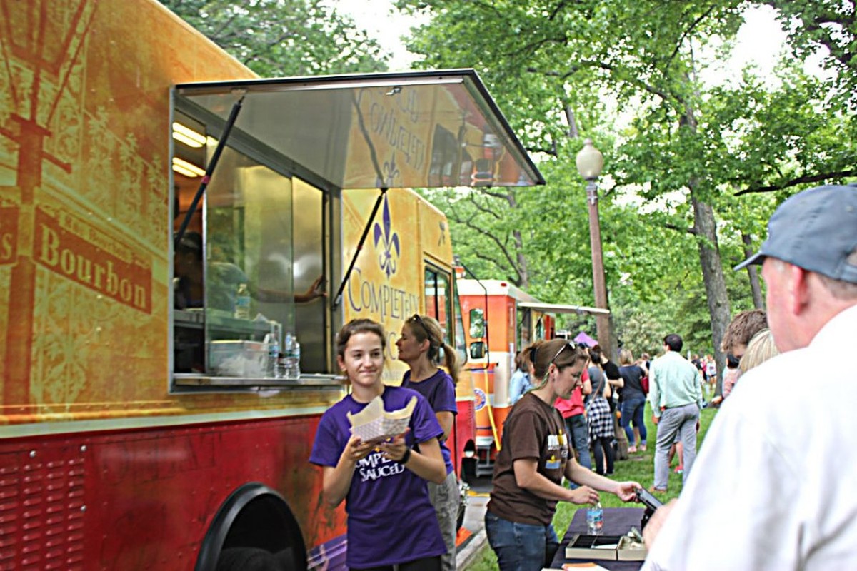 Food truck operators say it's too hard to get permitted in St. Louis — and that outside of special events like Food Truck Friday, there are few places they're allowed to operate.