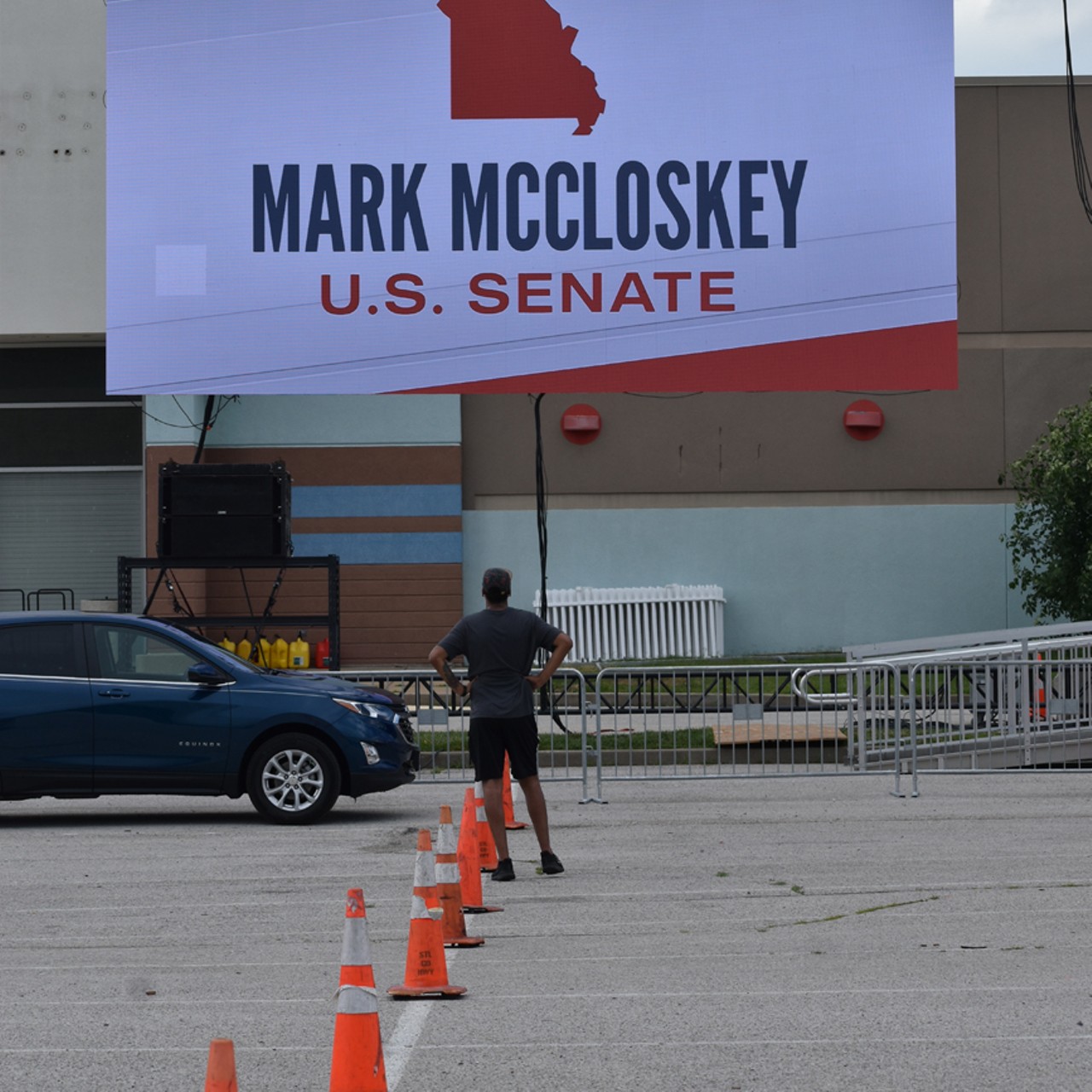 See Photos From Mark&nbsp;McCloskey's Pathetic St. Louis Rally