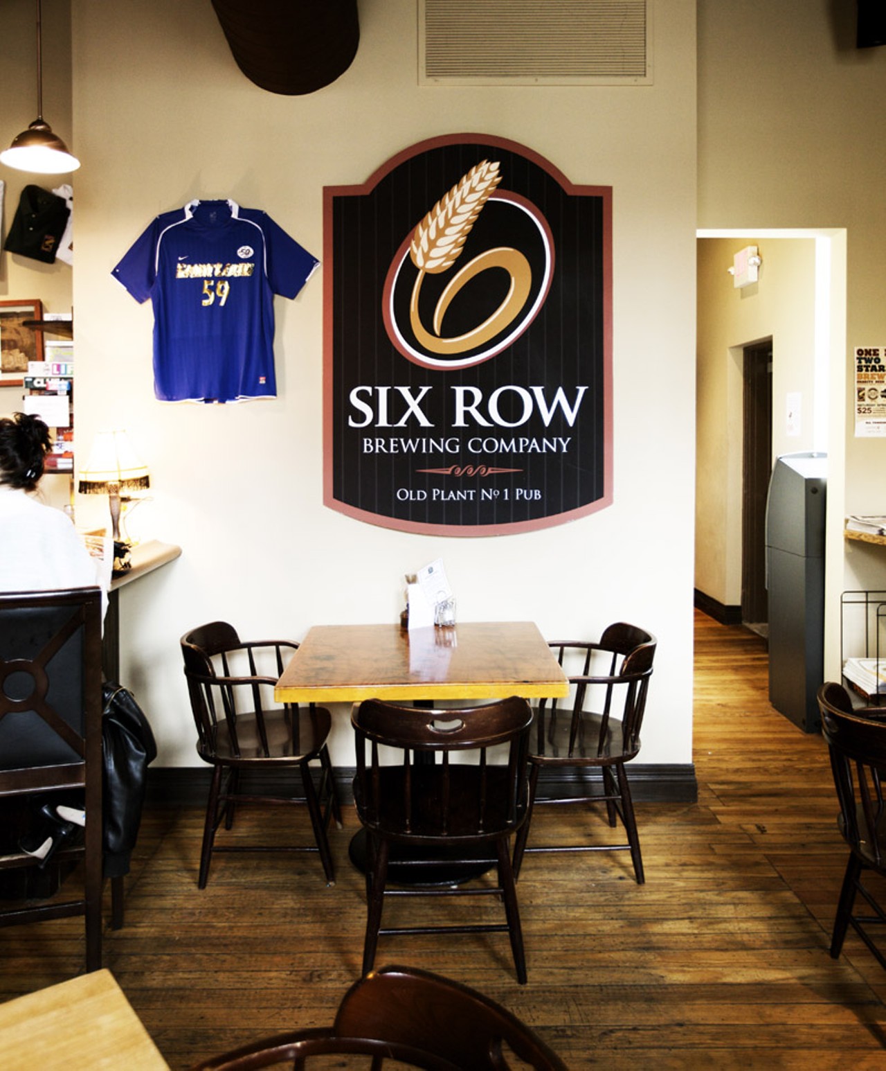 A quiet Saturday afternoon at Six Row Brewing on Forest Park near SLU.