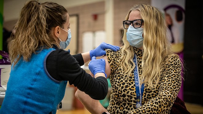 St. Louis County Teachers Get Their Own Mass Vaccination Event