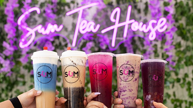 Sum Tea House features a variety of colorful teas.