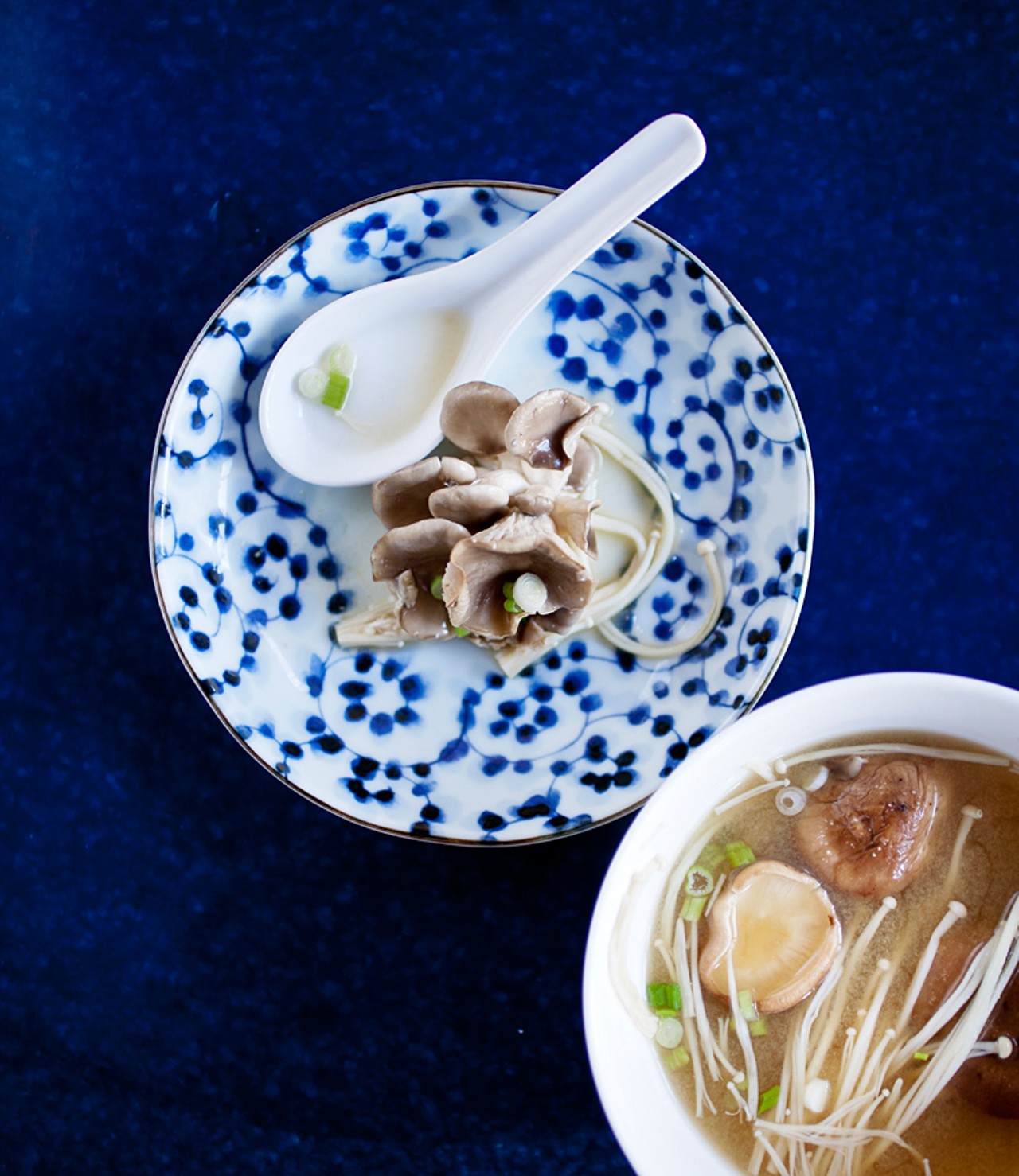 A look at some of those mushrooms that go in the miso soup.