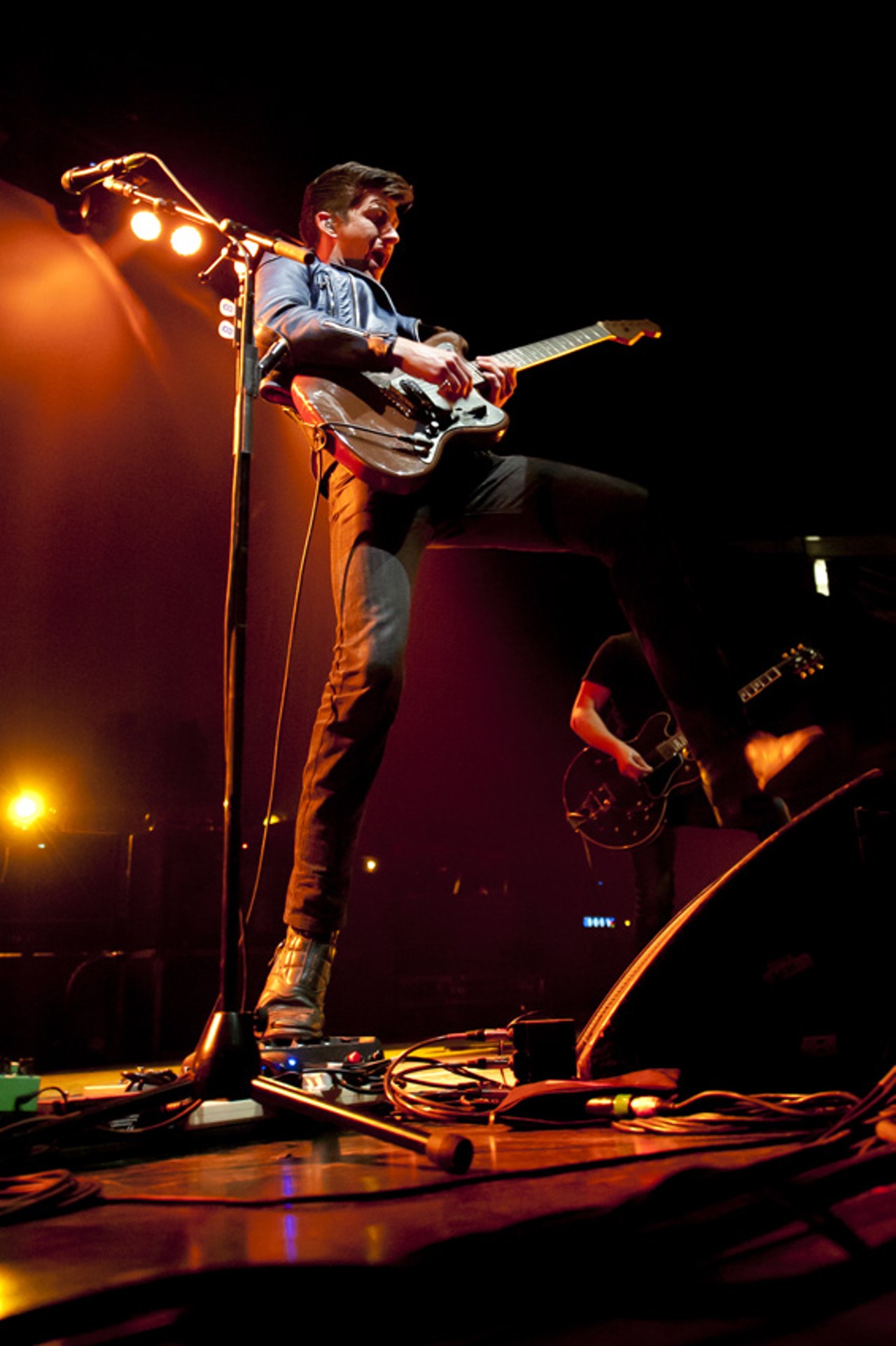 Alex Turner of Arctic Monkeys performing at the Chaifetz Arena in St. Louis on Friday, April 27.
