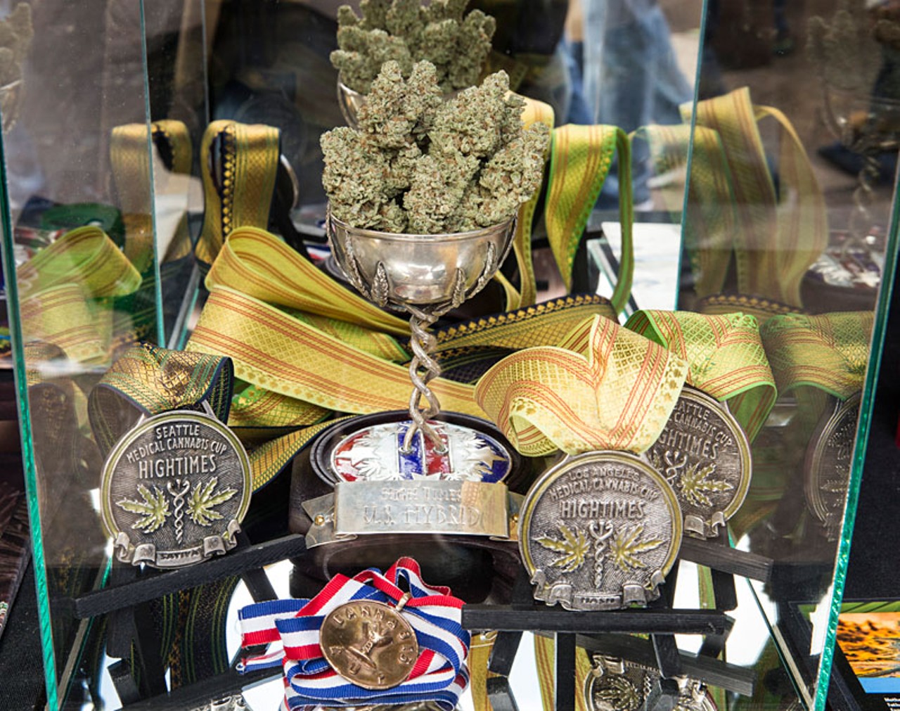 The Cannabis Cup Award at the Exogenetix stand.