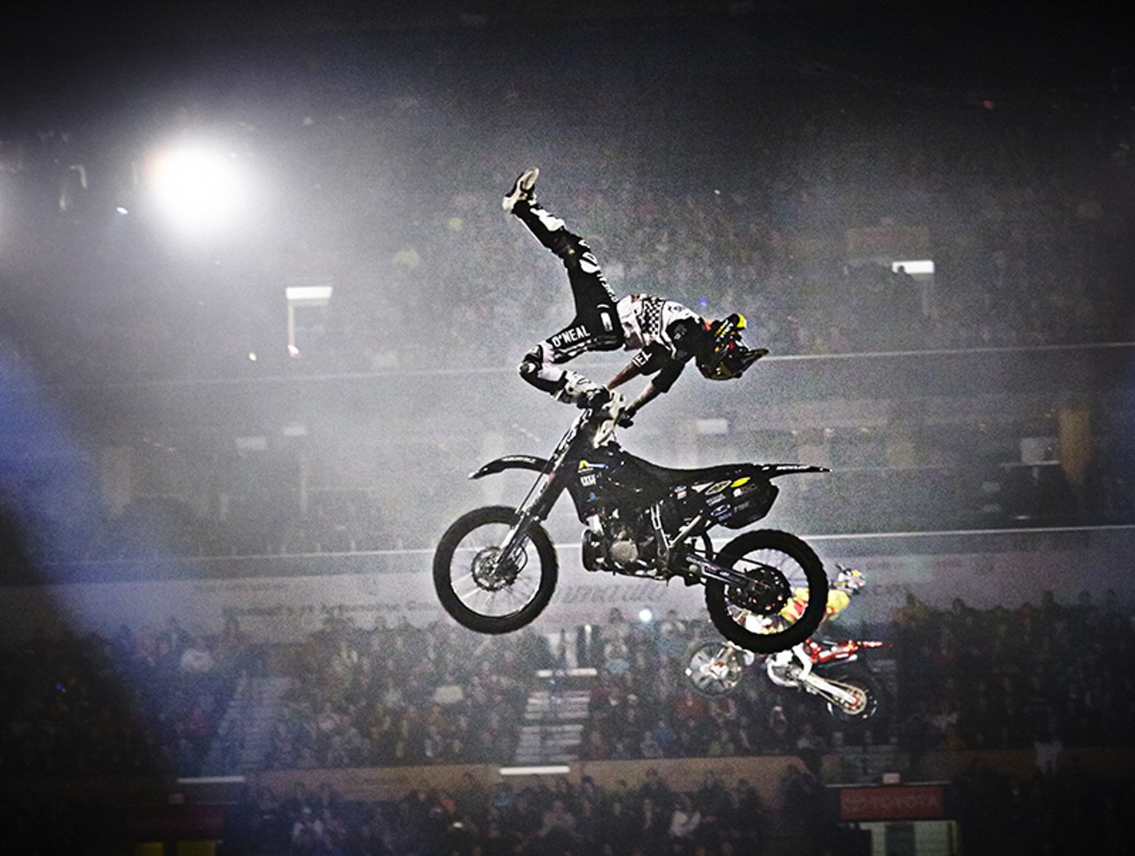 The Nuclear Cowboyz Get Extreme at the Scottrade Center