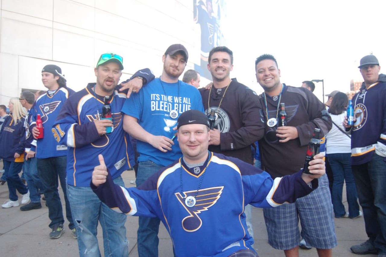 These Partying Blues Fans Got a Goodnight Kiss From Ryan Reaves