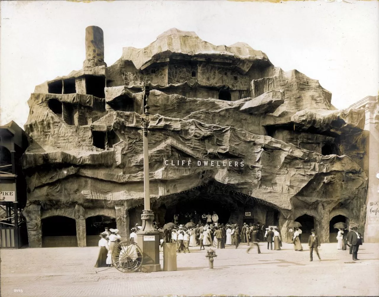 Encased INDIAN HEAD 1904 World's Fair St. Louis Vintage 