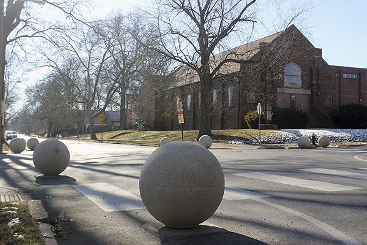 Get an eye full of St. Louis' huge balls
You could've guessed, huh? If you're in south city, it's worth the trip to see just what the city has been talking about. Call them traffic-calming devices; call them public art. Either way, bet you don't have these in your city.
Check it out here.
Photo courtesy of Sarah Fenske