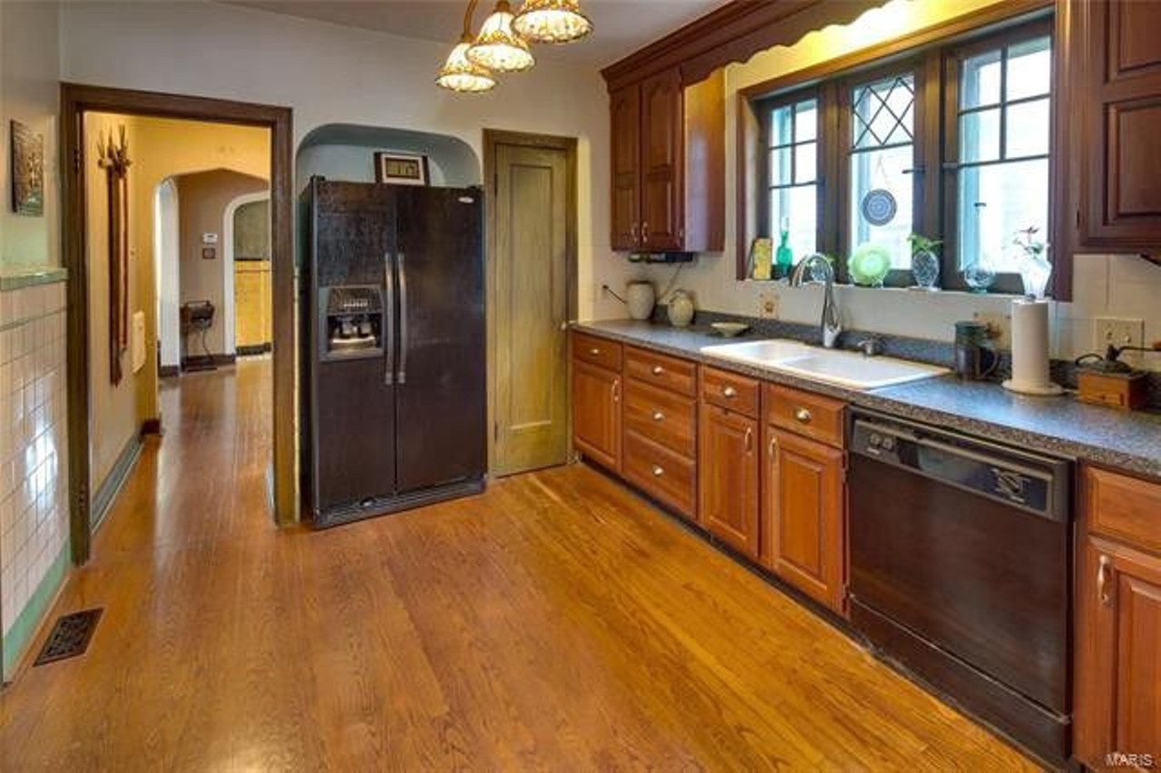 This Art Deco Beauty in the Heart of Princeton Heights Has Us Booking Movers