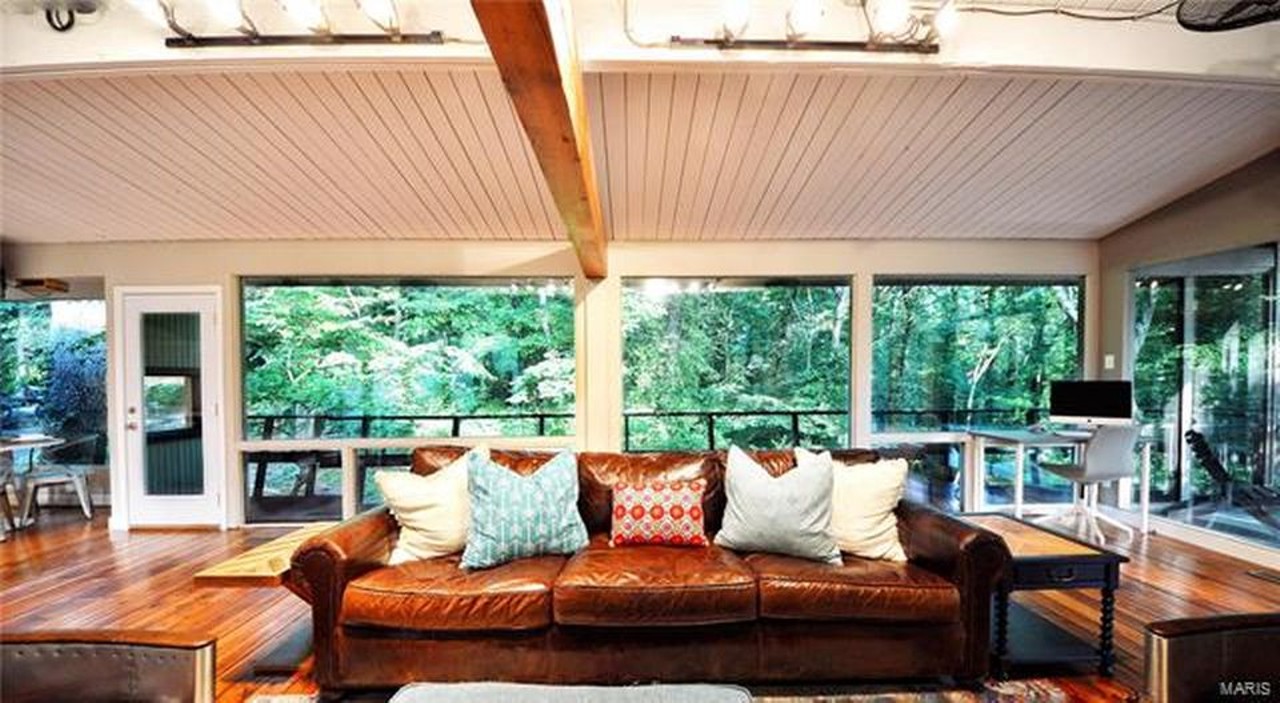This Cozy Mid-Century Modern Ranch Is Tucked Way in Trees