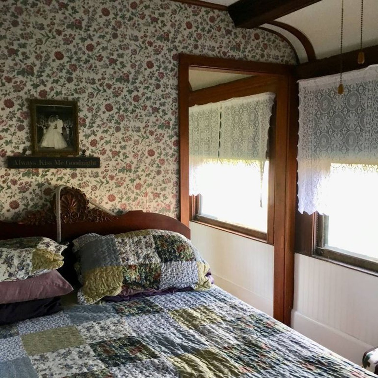 This Historic Train Car Near St. Louis Is Some Lucky Local&#146;s New Home