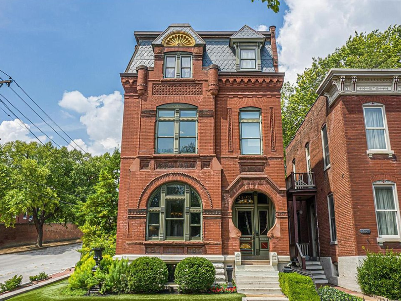 This Shining Star in Soulard Just Hit the St. Louis Real Estate Market [PHOTOS]