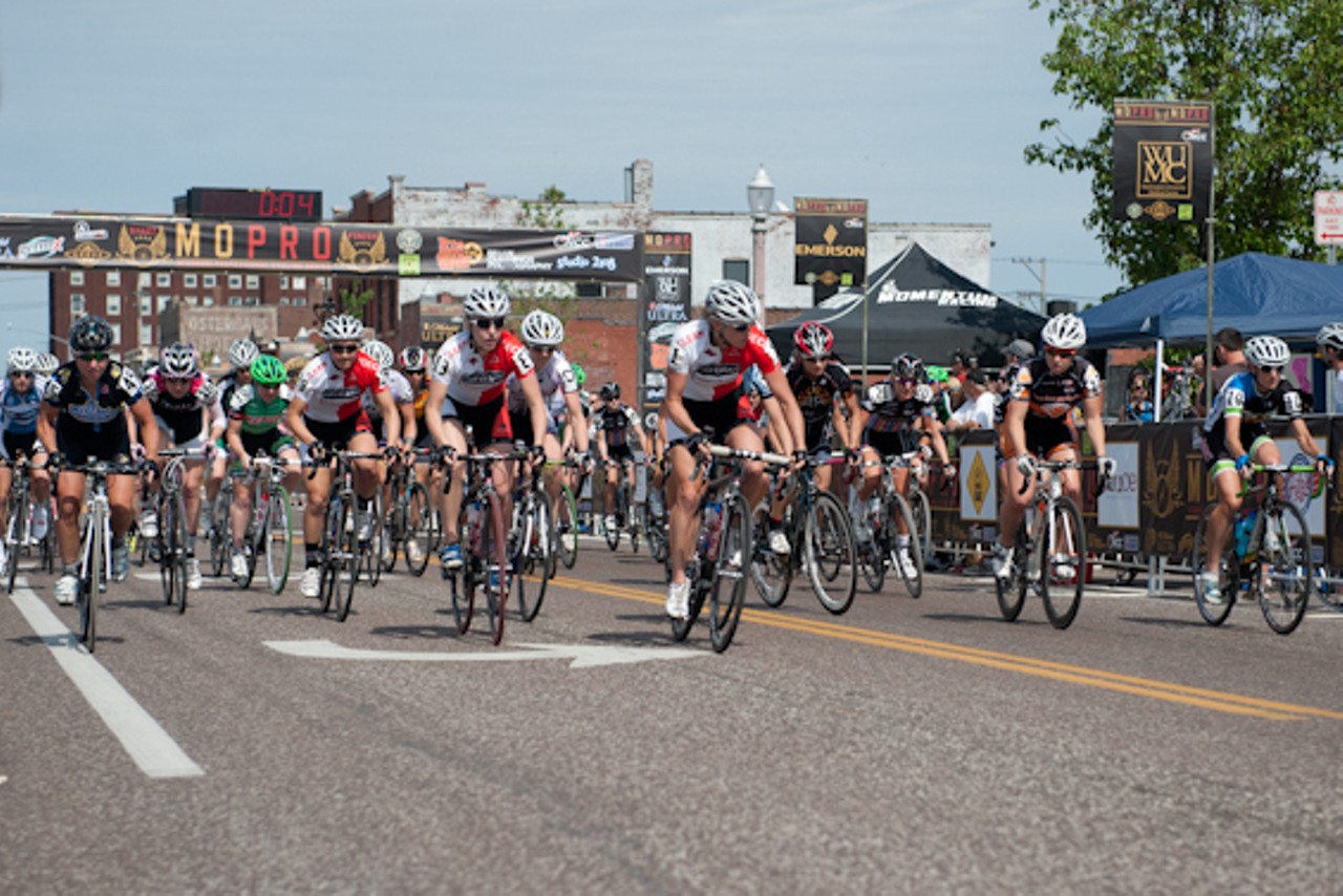 The NRC Women's Professional race gets underway. It featured an hour of racing plus three additional laps after time expired.