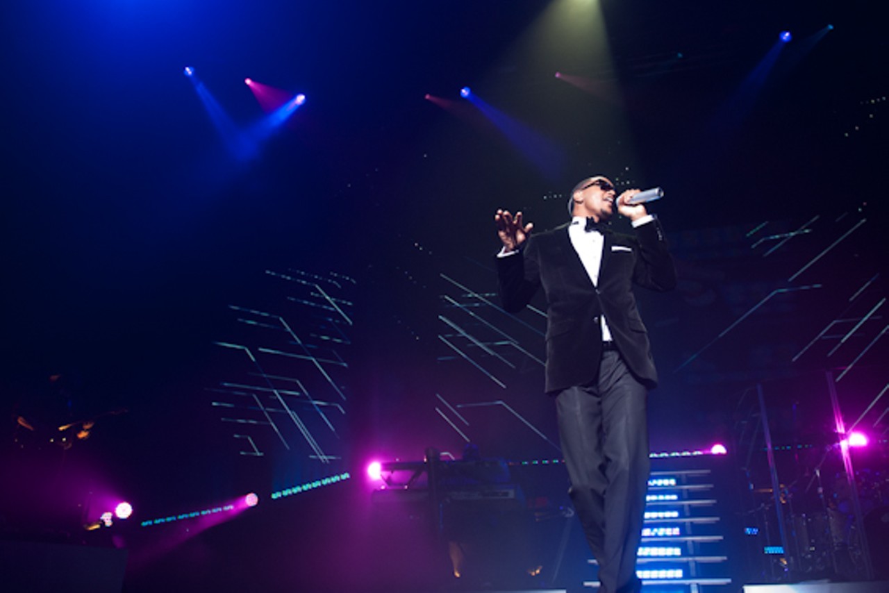 Trey Songz performs at the Fox Theatre on February 12, 2012.
