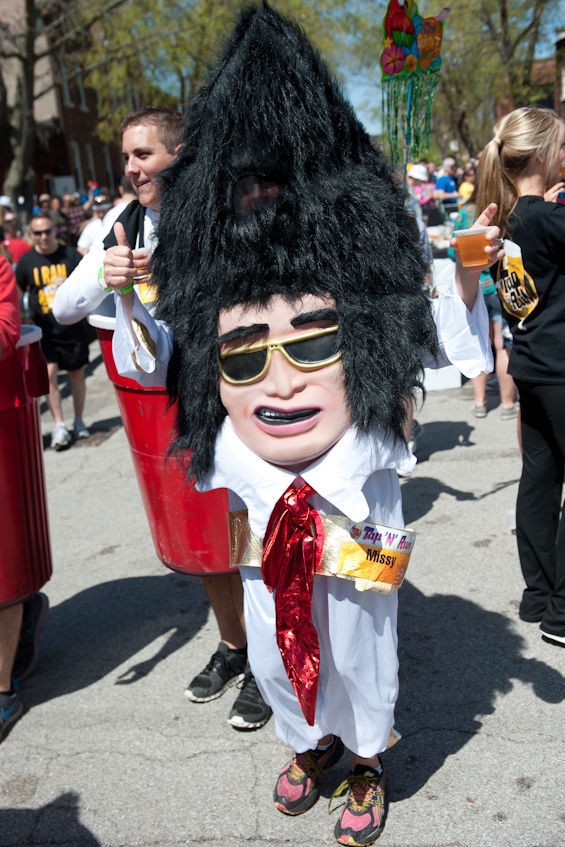 St. Louis Tap 'N' Run 4K: Top Twenty Worst Costumes for Running (PHOTOS)