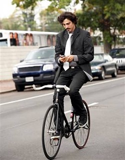 Texting while pedaling would still be permitted in Missouri.