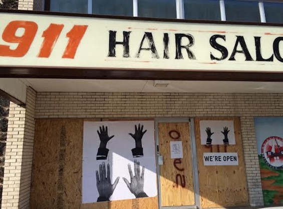911 Hair Salon in Ferguson. - Lindsay Toler