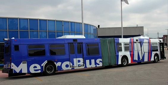 Meet St. Louis' newest public transit vehicle, the articulated, 60-foot bus. - Metro