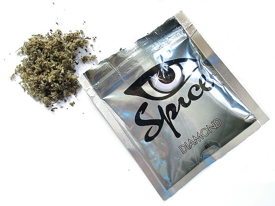 Feds busted a group selling and making synthetic marijuana. - Schorle