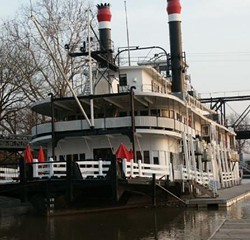 R.I.P. Becky Thatcher, Historic Steamboat with Ties to St. Louis Sinks Outside Pittsburgh