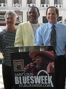 Left to right: Blues musicians Bob Case, Roland Johnson and Mayor Francis Slay. - Photo: Diana Benanti