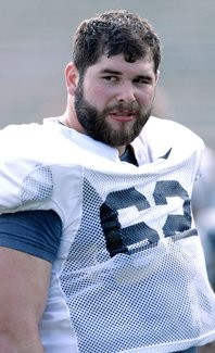 Tim Barnes, newest member of the St. Louis Rams. Now tell me that doesn't just LOOK like an offensive lineman.