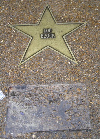 Lou Brock stole 938 bases in his career. Did someone steal his plaque?