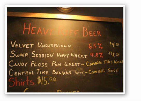 &nbsp;&nbsp;&nbsp;&nbsp;&nbsp;&nbsp;&nbsp; Heavy Riff's beer menu. | Zach Garrison