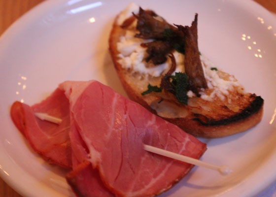 Spicy ham and bruschetta with goat cheese and roasted mushrooms. | Nancy Stiles