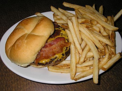 Guess Where I'm Eating This Bacon Cheeseburger [Updated 4x with Clues and an Answer!]