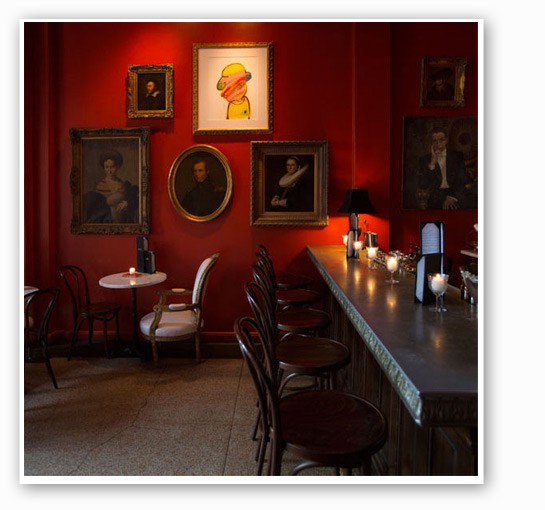 &nbsp;&nbsp;&nbsp;&nbsp;&nbsp;&nbsp;&nbsp;The dining room at Bar Les Fr&egrave;res. | Jennifer Silverberg.