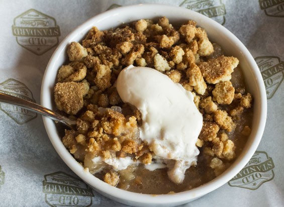 Apple cobbler topped with a brown-sugar crumb coating. | Mabel Suen