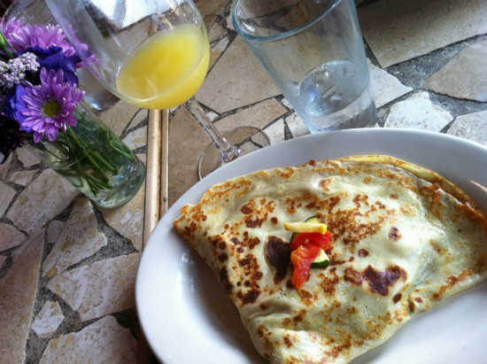 Guess Where I'm Eating this Veggie Crepe and Win $25 to Serendipity [Updated]!
