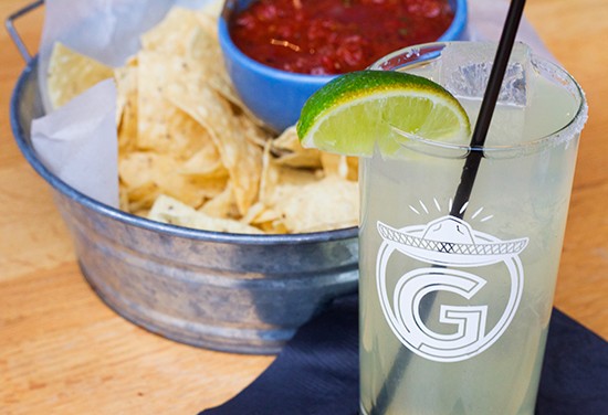 A "Gringo Margarita" with complimentary chips and salsa. | Photos by Mabel Suen