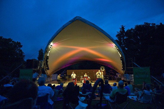 The St. Louis Stompers perform at 2009's Whitaker Music Festival. - Missouri Botanical Garden