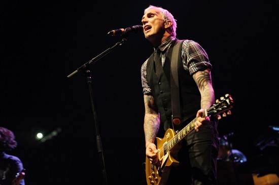 Gin Blosssoms, Sugar Ray, Everclear, Lit and Marcy Playground at the Family Arena, 8/7/12: Reviews, Photos and Setlists