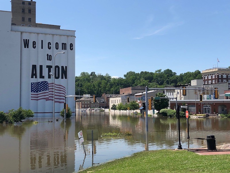 A rising Mississippi has washed out previously solid ground in Alton, Illinois. - UMI KHENESSI