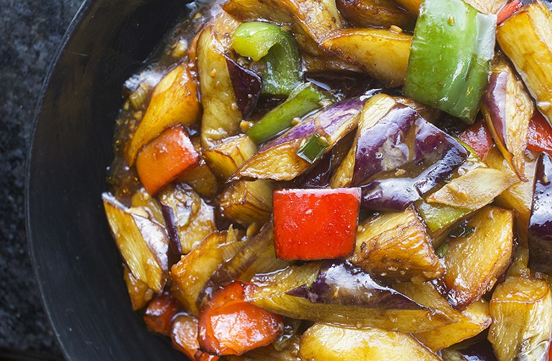 Vegetables in brown sauce with eggplant, potato and bell peppers. - PHOTO BY MABEL SUEN