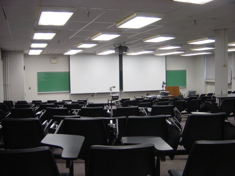 Empty classroom. - Flickr/DannoHung