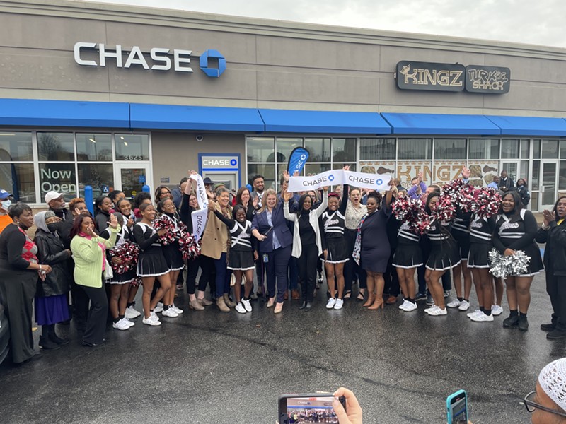 Chase Bank celebrated the ribbon cutting of its newest St. Louis branch in the Covenant Blu-Grand Center neighborhood. - BENJAMIN SIMON