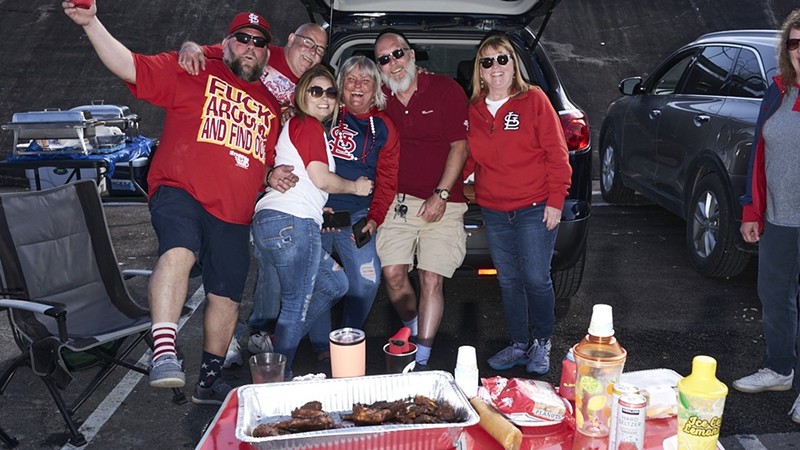 Cards tailgating fun. - THEO WELLING