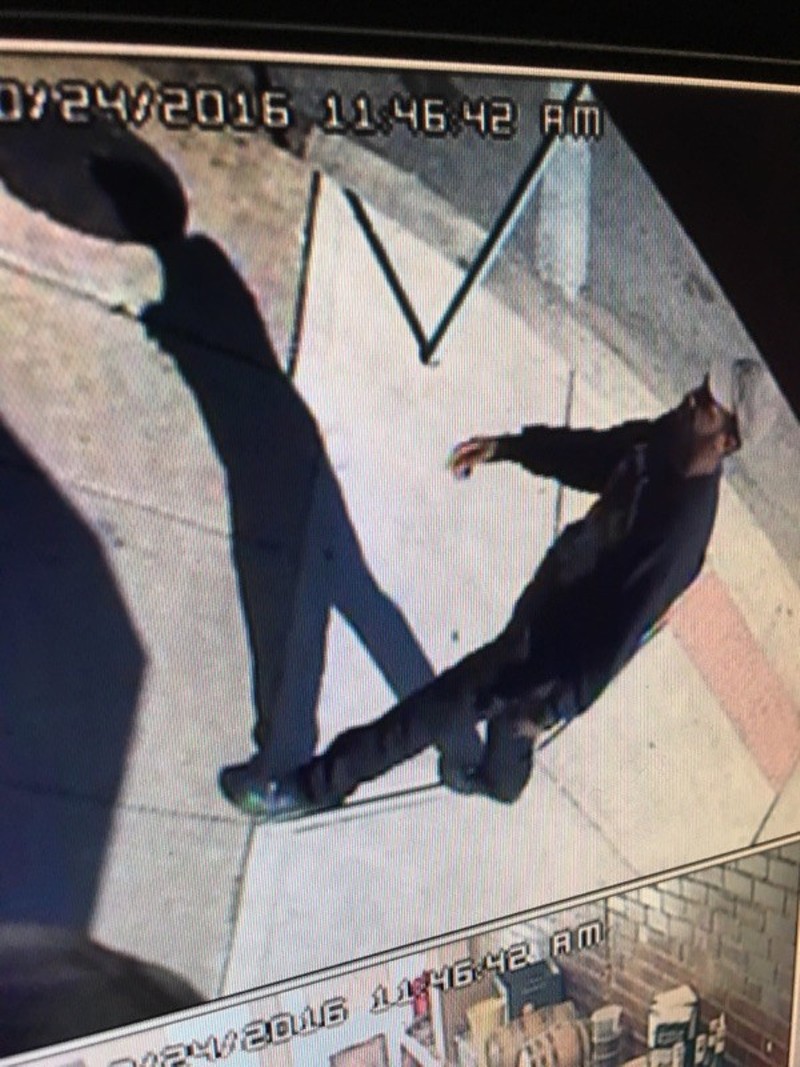 A surveillance image of a suspect that the St. Louis police released after Huan Le's beating. - VIA SLMPD