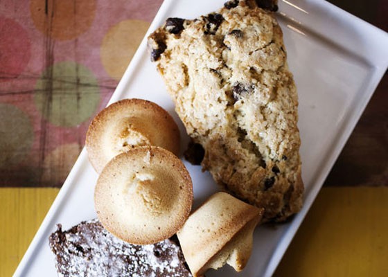 A scone and financiers at Mississippi Mud House. | Jennifer Silverberg