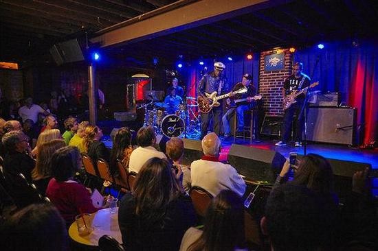 Berry's band consists of Keith Robinson on drums; Jim Marsala on bass; Charles Berry Jr. on guitar; Bob Lohr on keyboards; and Ingrid Berry-Clay on vocals.