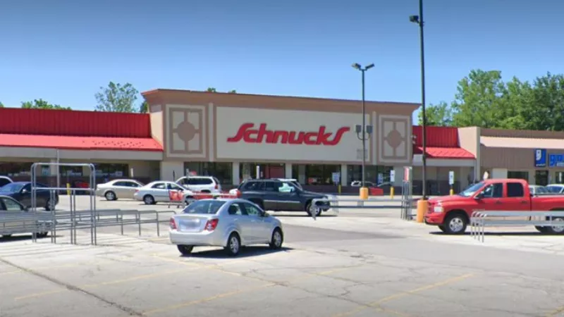 Schnucks Temporarily Closing Three Stores Changing Hours at All