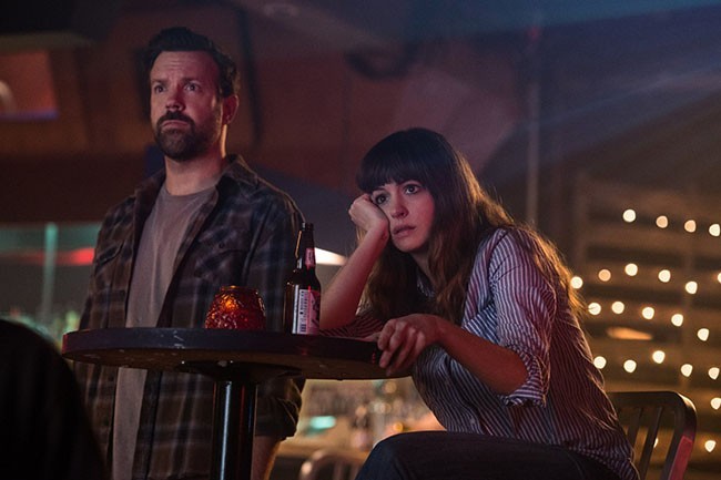 Oscar (Jason Sudeikis) and Gloria (Anne Hathaway) may or may not be subconsciously destroying a foreign country through their emotional hang-ups.