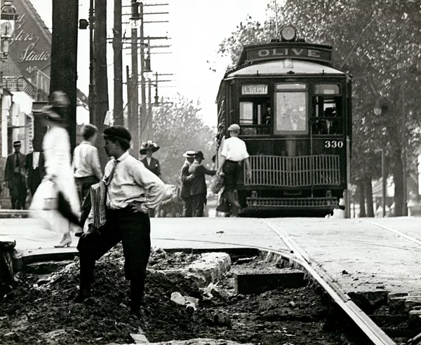 36 Amazing Photos That Capture St. Louis in the Early 20th Century