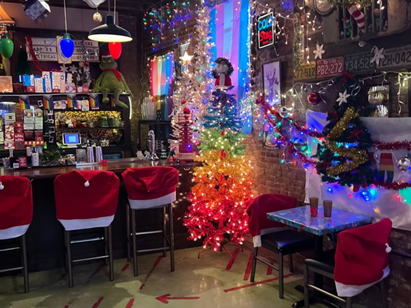 18 holiday pop-up bars and events in St. Louis