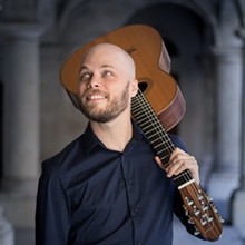 Portrait of Johan Smith, Swiss guitarist - Uploaded by stlclassicalguitar