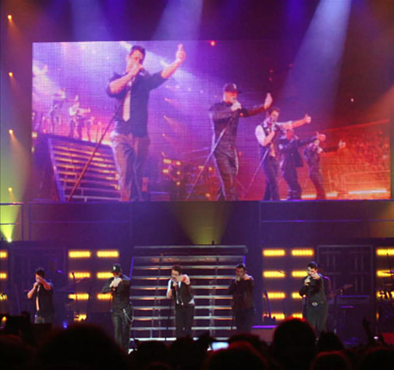 New Kids on the Block convention in Rosemont a first for fans - Chicago  Sun-Times